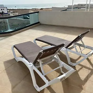 Ocean View Penthouse El Apartamento