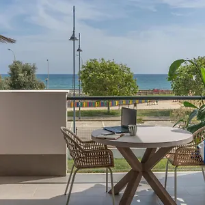 Apartment Heima In Front Of The Sea Spanien